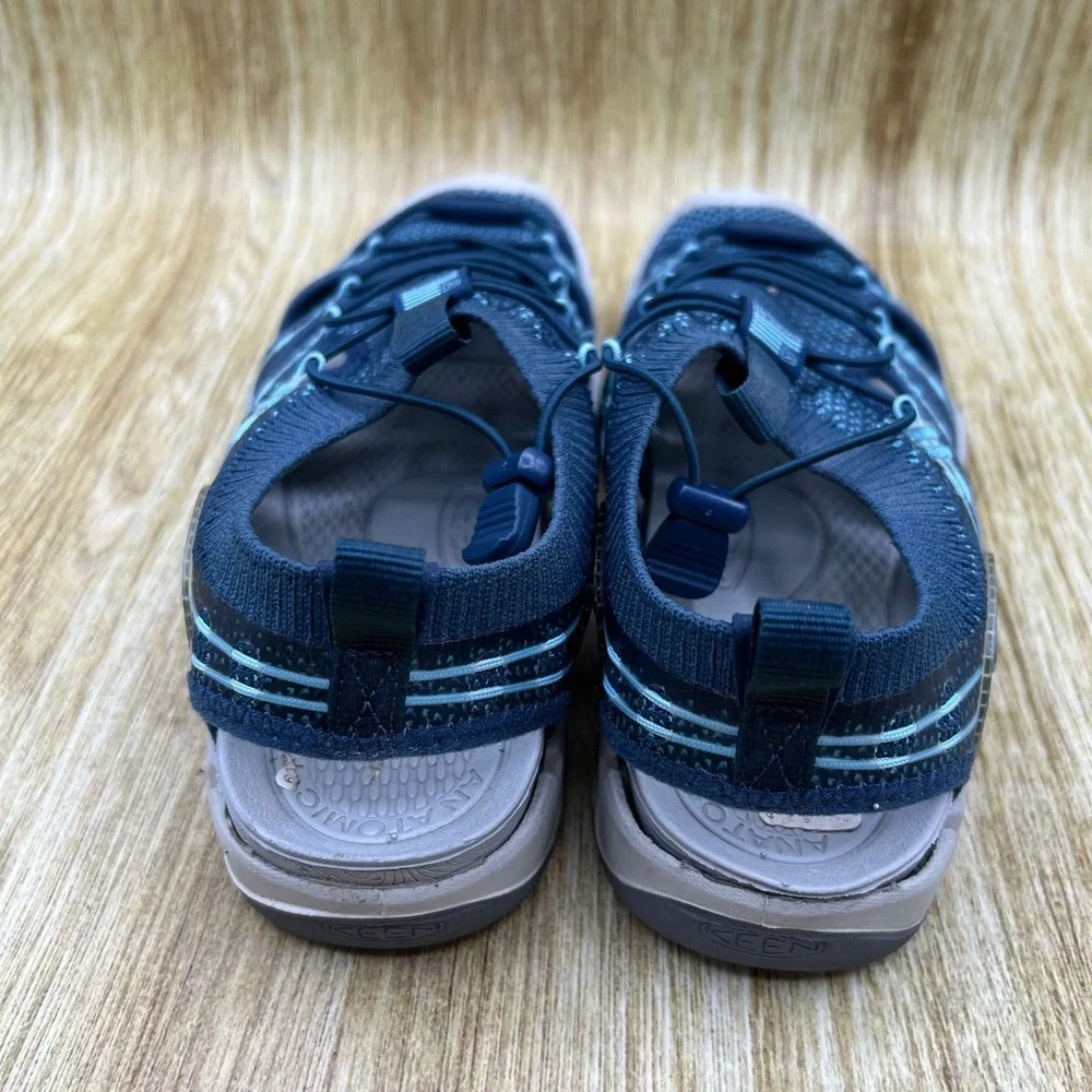 KEEN Evofit One Water Sandals Women's Size 7 Blue Knit Bungee Hiking Shoes